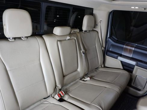 Used 2017 Ford F150 Lariat image 22