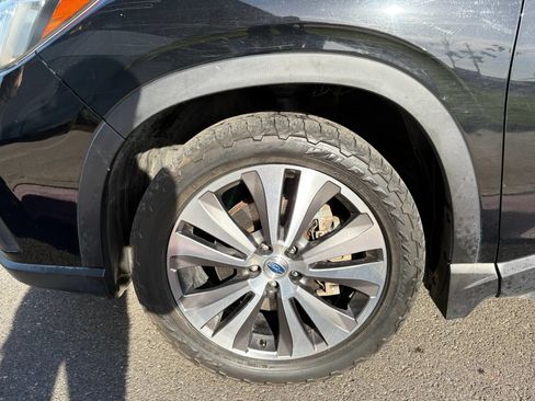 Used 2019 Subaru Ascent Touring w/ Popular Package #3 AWD/4WD image 28