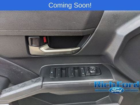 Used 2025 Toyota Tacoma TRD Off-Road w/ TRD Off Road Upgrade Package AWD/4WD image 18