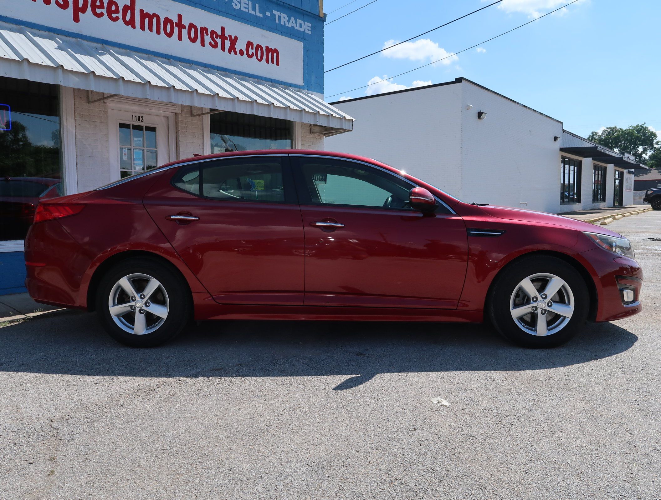 Used 2015 Kia Optima LX FWD image 4