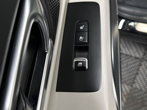 Used 2022 Kia Telluride SX w/ SX Prestige Package image 32