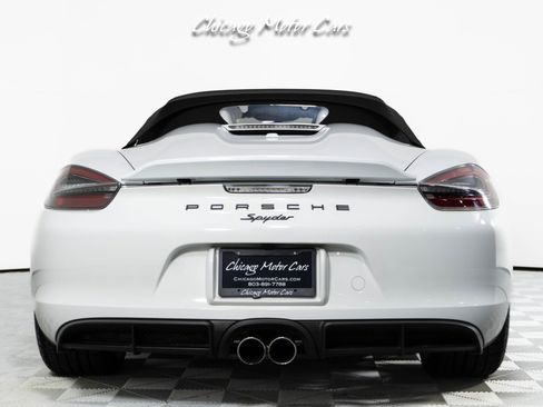 Used 2016 Porsche Boxster Spyder image 56