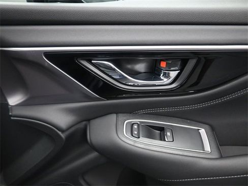 Used 2025 Subaru Legacy Limited w/ Popular Package #2 image 30