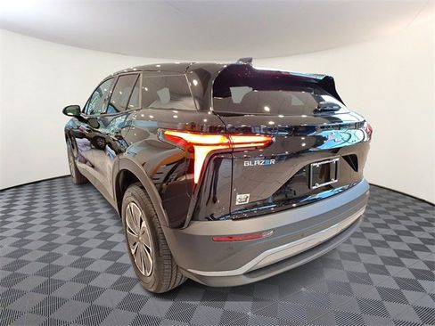 New 2026 Chevrolet Blazer EV LT image 3