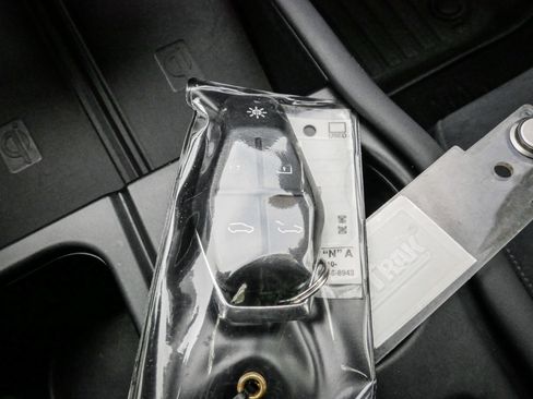 Used 2023 Fisker Ocean One image 35