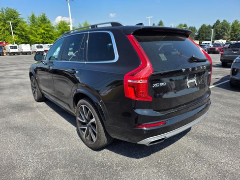 Used 2018 Volvo XC90 T6 Momentum w/ Protection Package AWD/4WD image 3