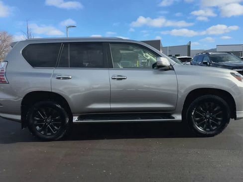 Used 2020 Lexus GX 460 Premium image 9