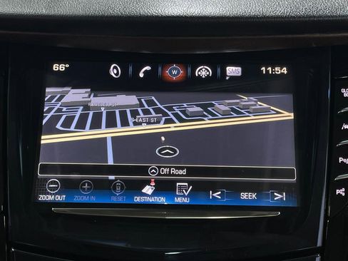 Used 2018 Cadillac Escalade Premium Luxury image 10