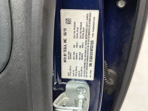 Used 2019 Tesla Model S Performance image 44