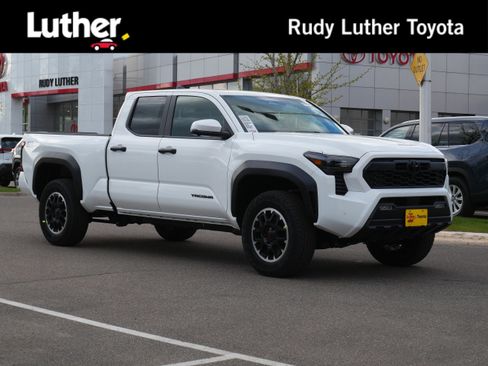 New 2026 Toyota Tacoma TRD Off-Road AWD/4WD image 1