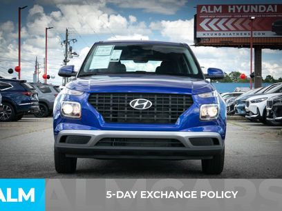 Certified 2025 Hyundai Venue SE