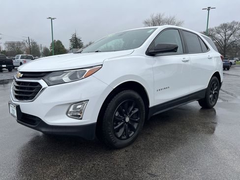 Used 2020 Chevrolet Equinox LS w/ LS Convenience Package image 10