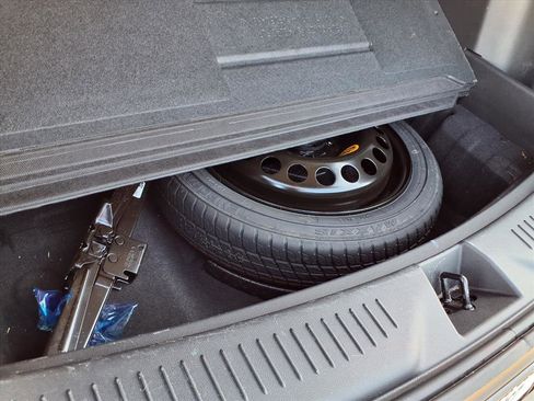 Used 2021 Buick Encore GX Select image 31