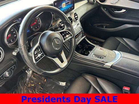 Used 2021 Mercedes-Benz GLC 300 image 10