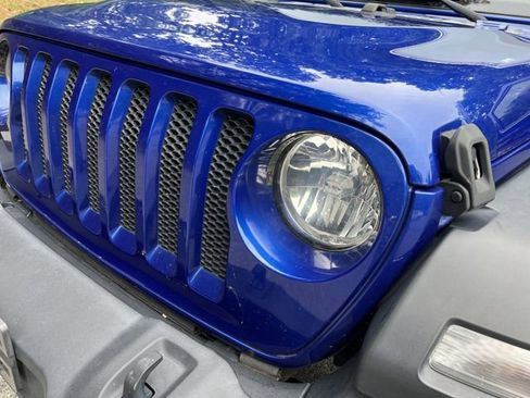 Used 2018 Jeep Wrangler Sport AWD/4WD image 24