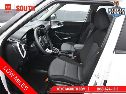 Used 2025 Kia Soul LX w/ LX Technology Package image 9