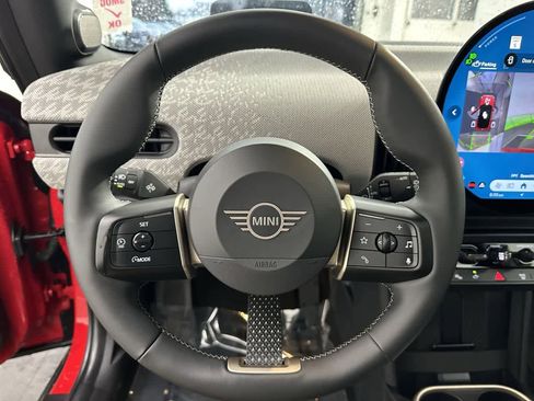 Certified 2025 MINI Cooper 2-Door Hardtop image 13