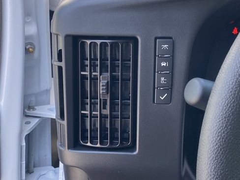 New 2025 Chevrolet Express 3500 w/ Power Convenience Package image 26