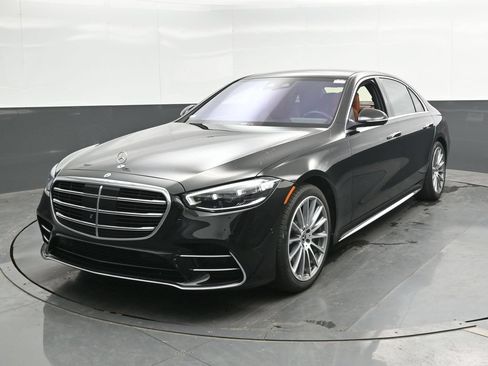 Used 2022 Mercedes-Benz S 580 4MATIC Sedan image 6