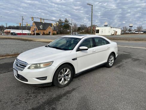 Used 2011 Ford Taurus SEL w/ 201A Rapid Spec Order Code image 1