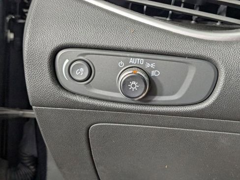 Used 2022 Chevrolet Malibu LS image 13