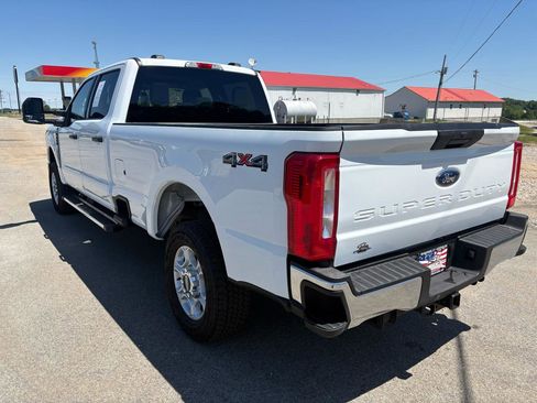 Used 2025 Ford F250 XLT AWD/4WD image 5