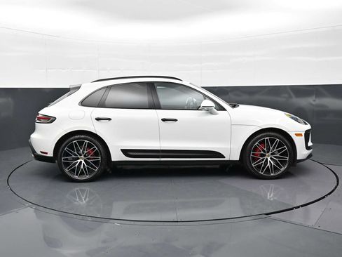 Certified 2023 Porsche Macan S AWD/4WD image 26