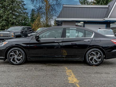 Used 2017 Honda Accord LX image 16