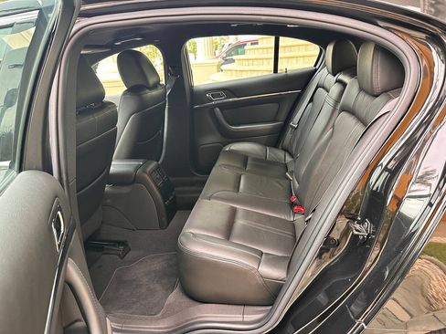 Used 2009 Lincoln MKS FWD image 67