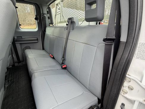 Used 2015 Ford F450 XL w/ Power Equipment Group image 48