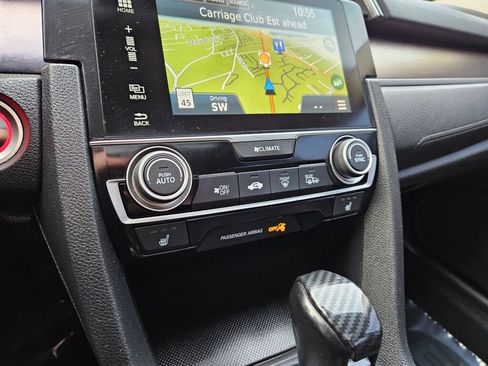 Used 2016 Honda Civic Touring image 6