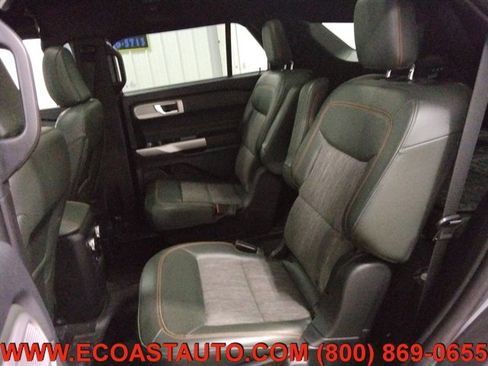 Used 2023 Ford Explorer Timberline w/ Timberline Technology Package image 13