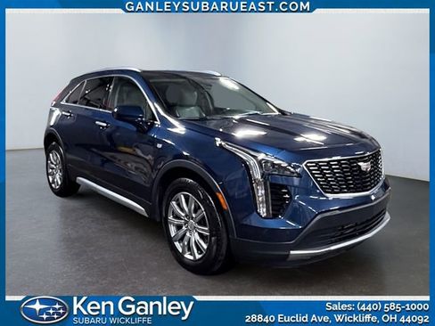 Used 2020 Cadillac XT4 Premium Luxury w/ Cold Weather Package image 7
