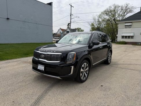 Used 2020 Kia Telluride S AWD/4WD image 3