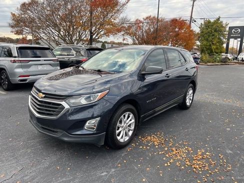 Used 2018 Chevrolet Equinox LS image 1