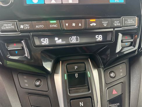 Used 2018 Honda Odyssey EX-L image 38