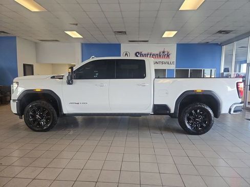 Used 2024 GMC Sierra 2500 AT4 w/ AT4 Premium Plus Package AWD/4WD image 5