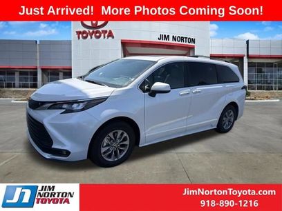 Used 2026 Toyota Sienna XLE