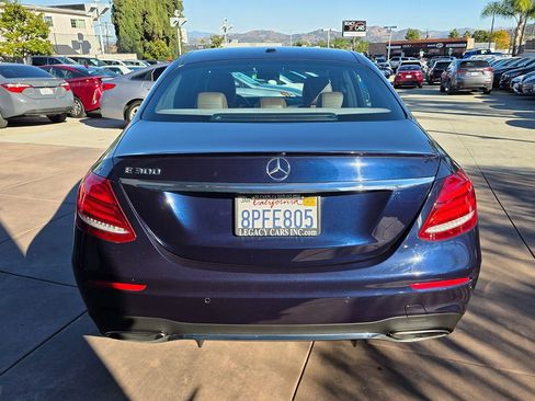 Used 2017 Mercedes-Benz E 300 RWD Sedan image 12