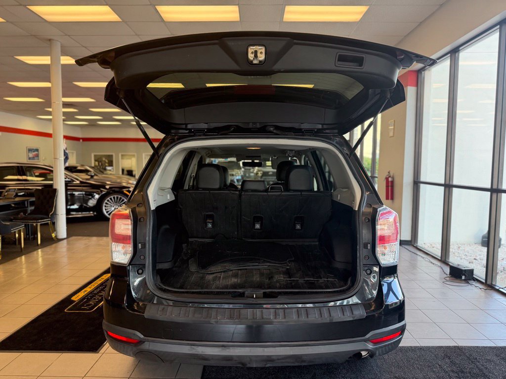 Used 2017 Subaru Forester 2.5i Premium AWD/4WD image 7