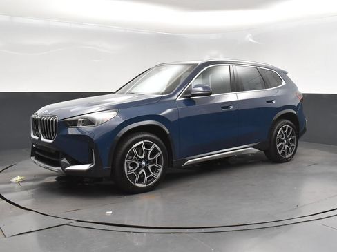 Used 2026 BMW X1 xDrive28i w/ Convenience Package AWD/4WD image 3