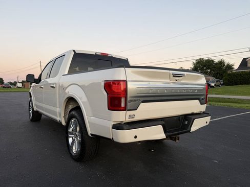 Used 2019 Ford F150 Platinum w/ Equipment Group 701A Luxury AWD/4WD image 4
