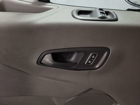 Used 2023 Ford Transit 250 Low Roof AWD image 21