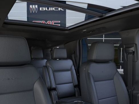 New 2026 GMC Yukon Denali w/ Sun & Power Step Package image 29