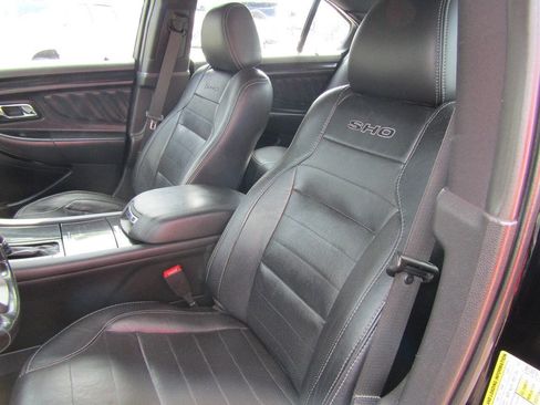 Used 2018 Ford Taurus SHO w/ Driver Assist Package image 18