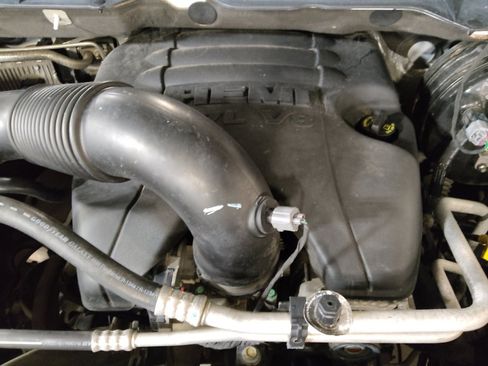 Used 2013 RAM 1500 Sport w/ Sport Premium Group image 30