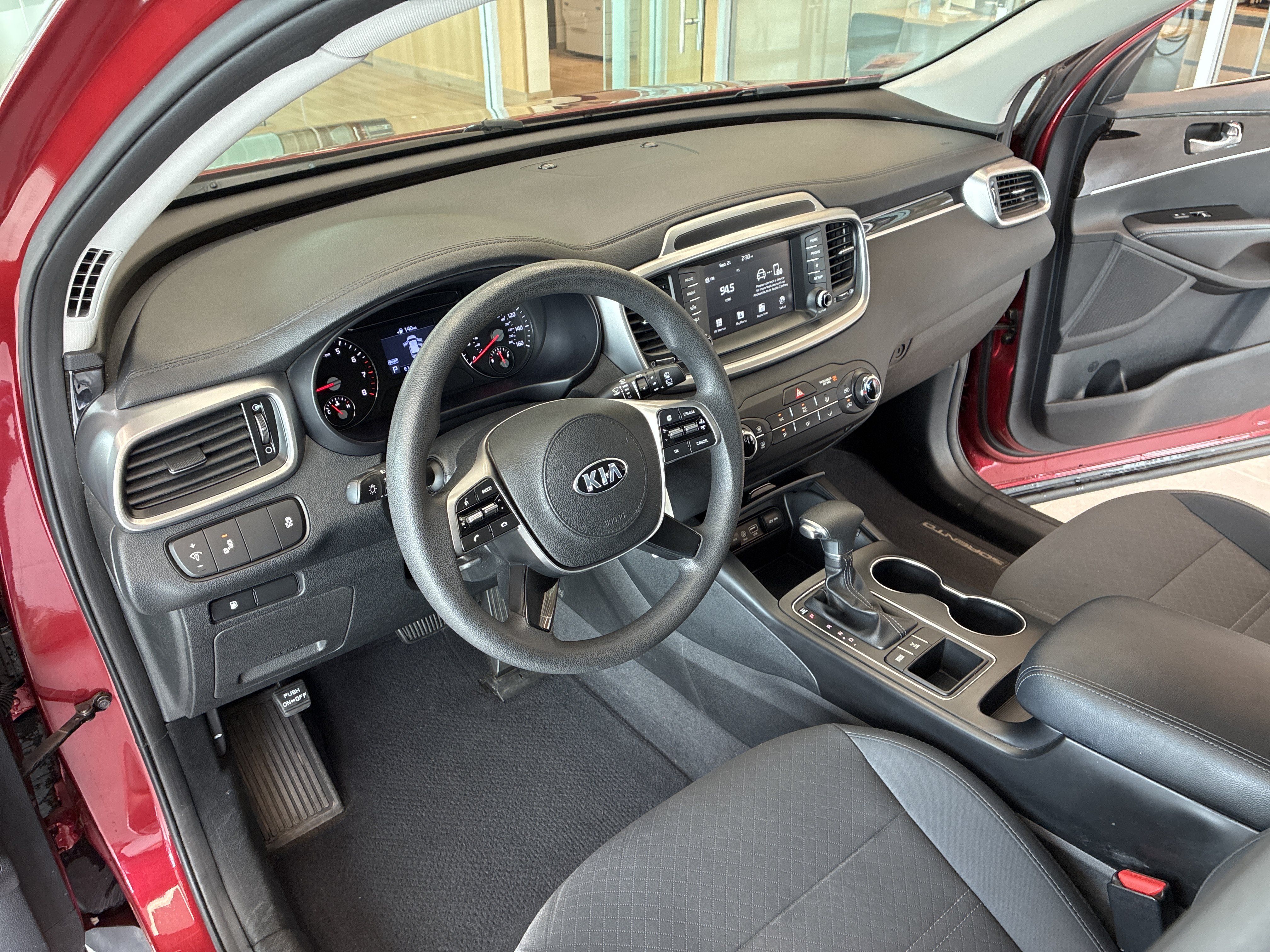 Used 2019 Kia Sorento AWD image 17