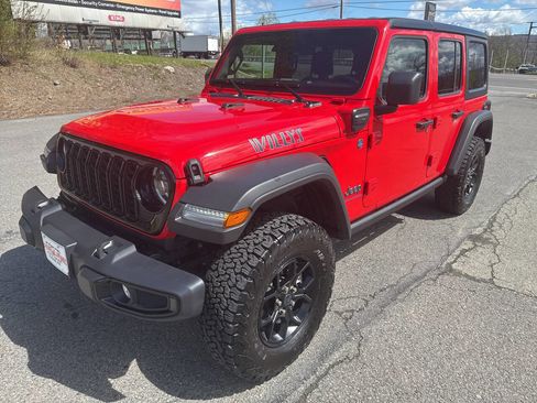 Used 2025 Jeep Wrangler Unlimited Sport S 4xe image 7