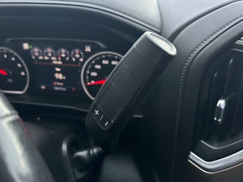 Used 2021 Chevrolet Silverado 1500 High Country w/ Technology Package image 21