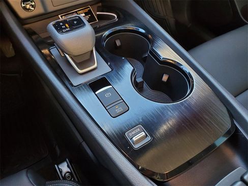 Certified 2025 Nissan Rogue SL w/ SL Premium Package image 30